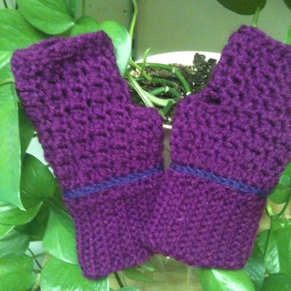 Fingerless Mittess - Picture 3 of 9